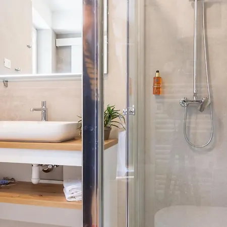 Διαμέρισμα 2m Exclusive